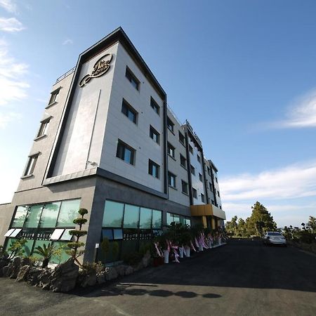 Nice Hotel Чеджу Екстериор снимка