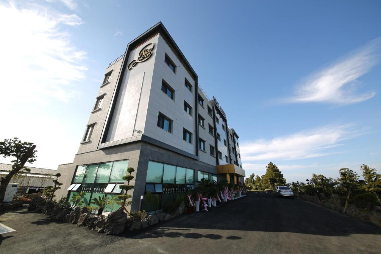 Nice Hotel Чеджу Екстериор снимка