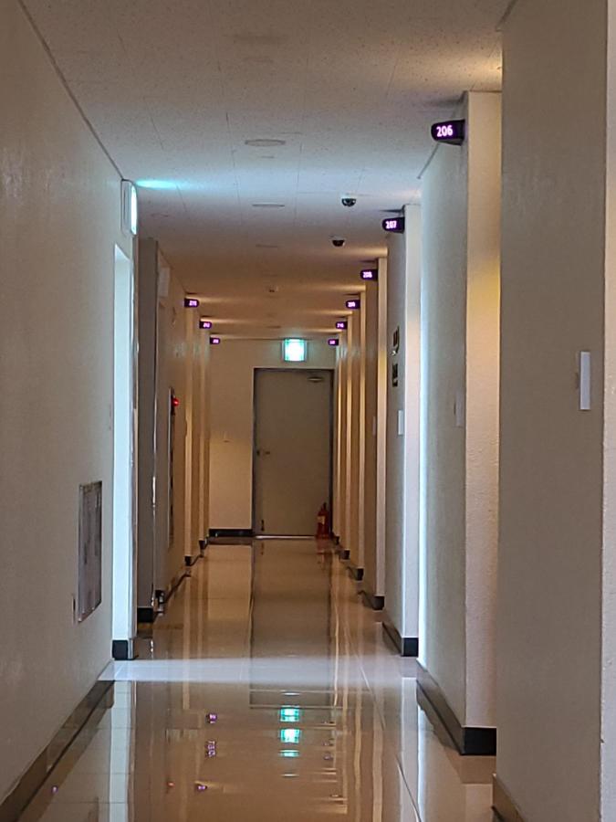 Nice Hotel Чеджу Екстериор снимка