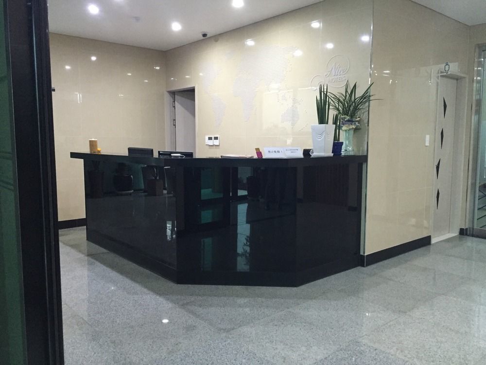Nice Hotel Чеджу Екстериор снимка